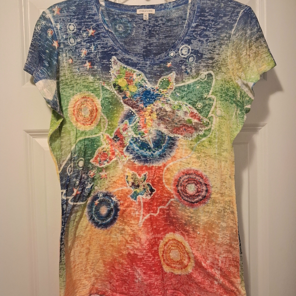 Maurices Multicolor Short Sleeve Tee